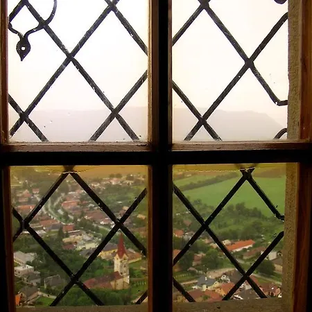 Гостевой дом Farebny Penzion Krasnohorske Podhradie