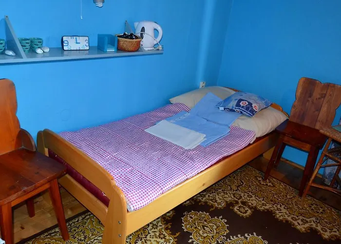 Farebny Penzion Krásnohorské Podhradie
