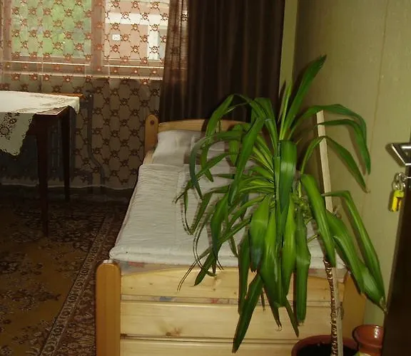 게스트하우스 Farebny Penzion Krásnohorské Podhradie